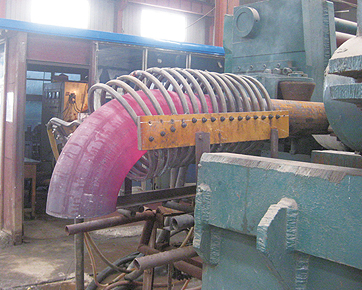 600t彎頭液壓推制機